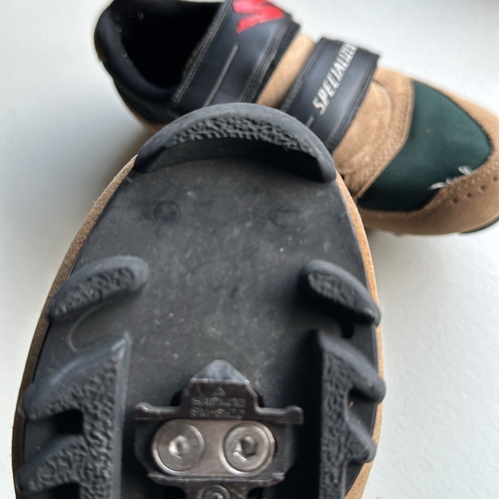 Specialized cycling shoes - Picture 3 of 5